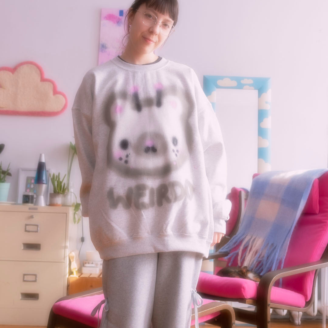 Weirdo spray painted sweatshirt (XL)