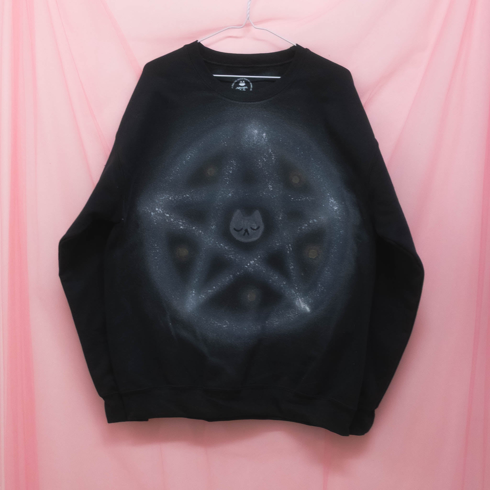 Unique "Pentacle" Crewneck (L)