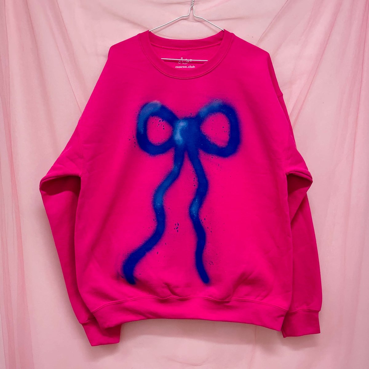 Spray painted Bow Crewneck (L)