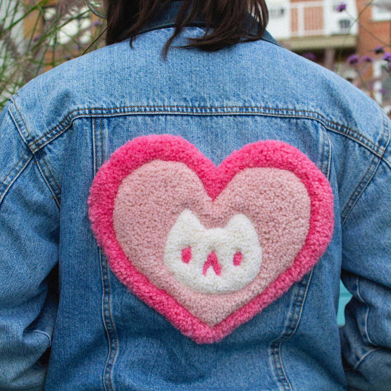 Upcycled jean jacket with big heart with cat rug + little hearts at the collar