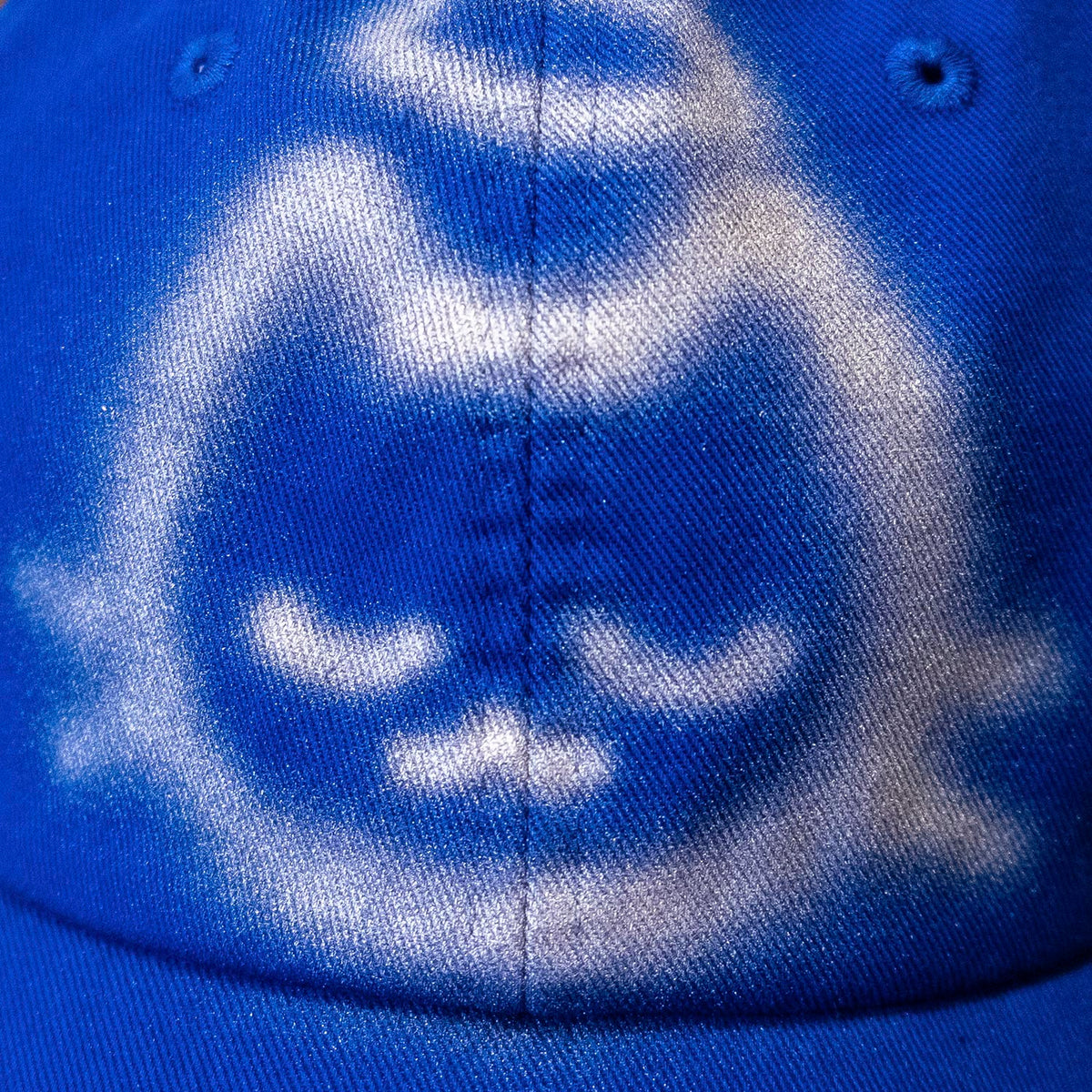 Casquette bleu indigo "chat angélique" unique