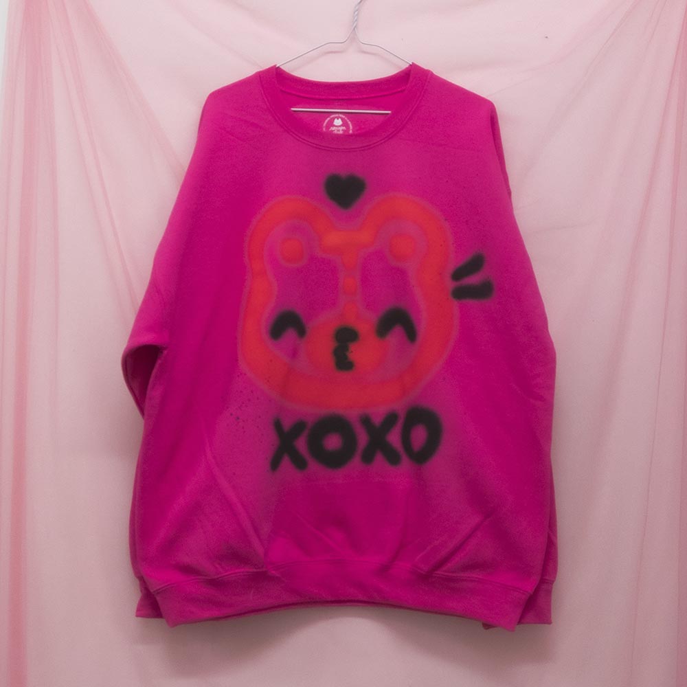 Chandail "Ourson XOXO" unique (L)