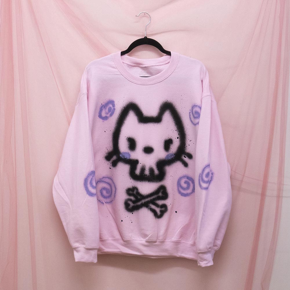 Cat skull spray painted sweatshirt (L)