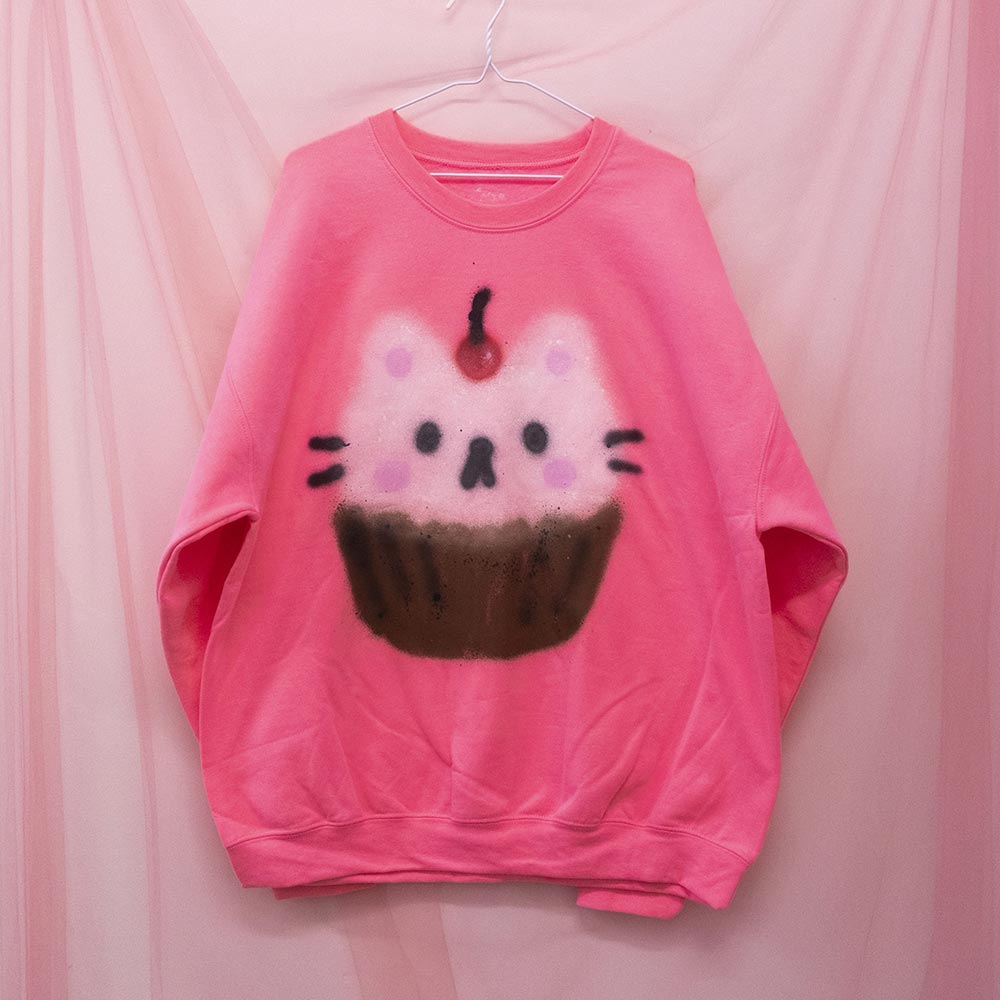 Unique “Catcake” Crewneck (XL)