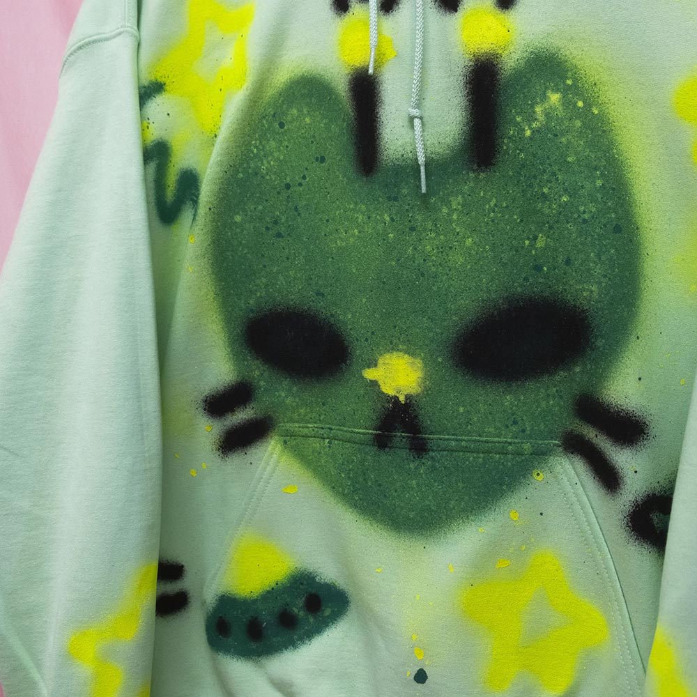 UFO Alien Cat Spray Painted Fleece Hoodie (L)