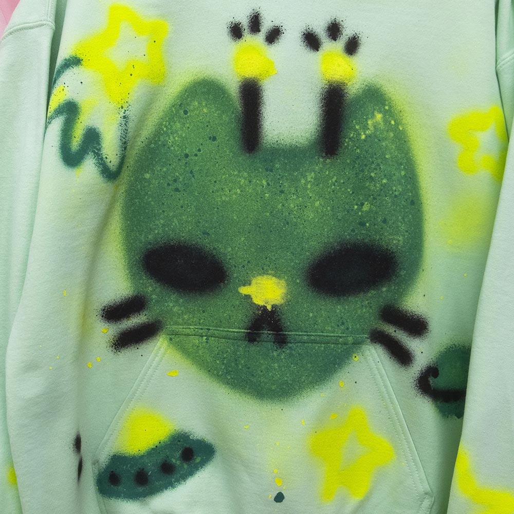 UFO Alien Cat Spray Painted Fleece Hoodie (L)