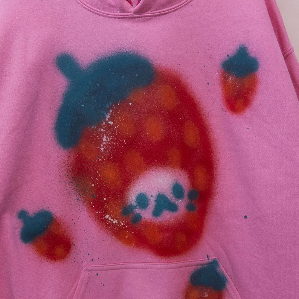 Chandail à capuchon "Chat fraise" unique (L)