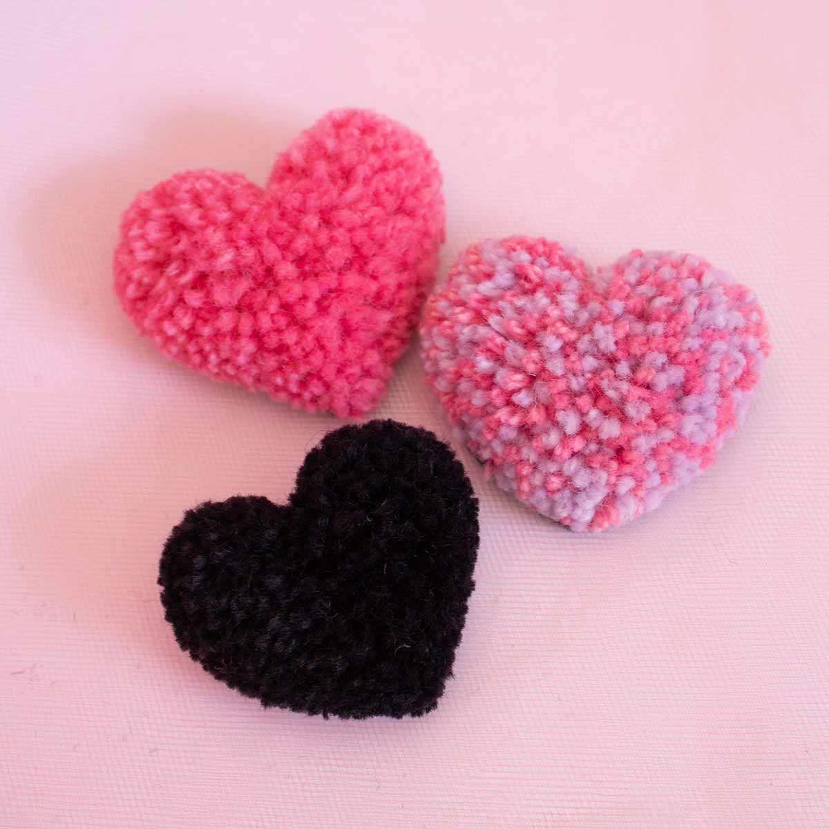 Tufted pins [hearts]