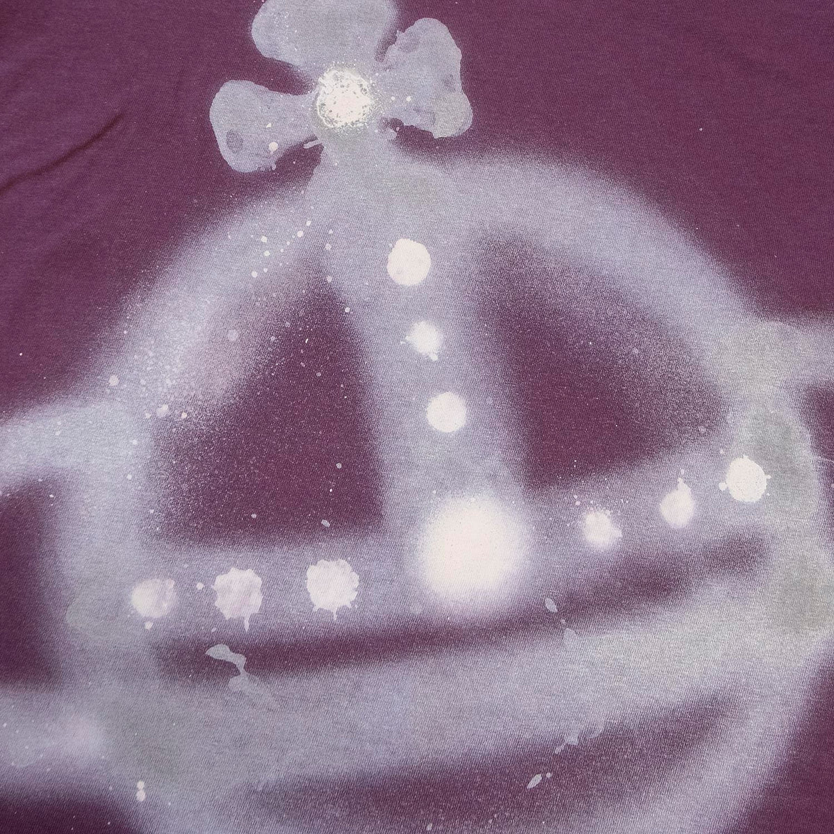 Unique "Silver Vivienne Pendant" T-Shirt, size XL