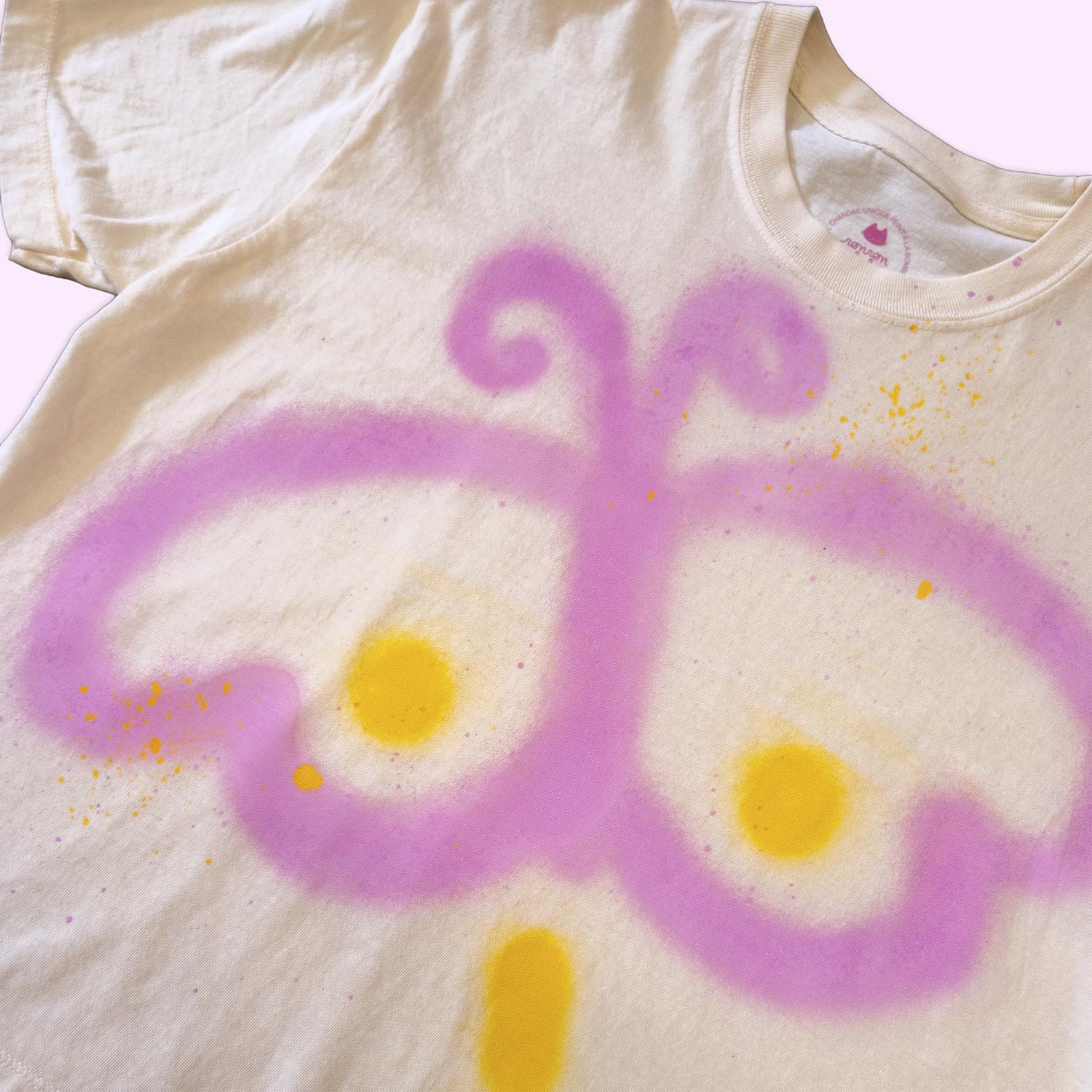 T-shirt boxy "petit papillon", taille unique medium