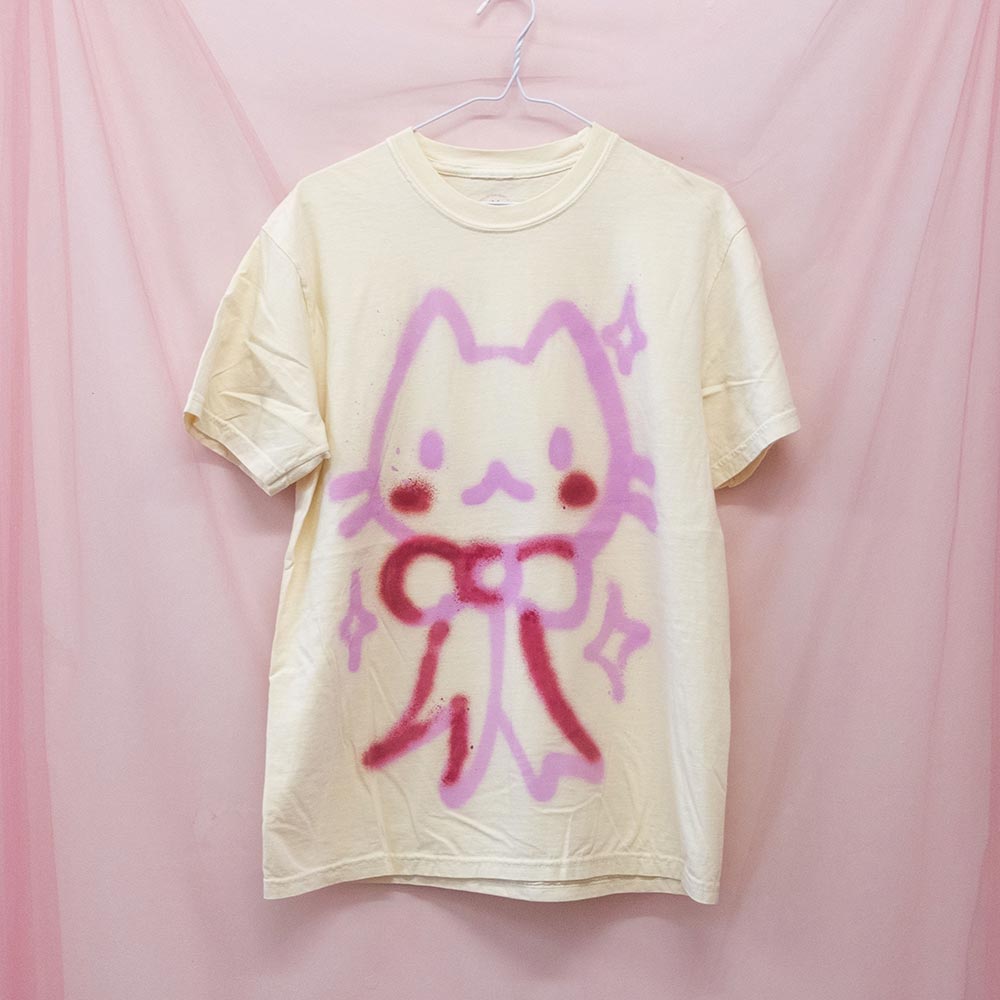 Unique “Cute Cat” T-shirt (M)