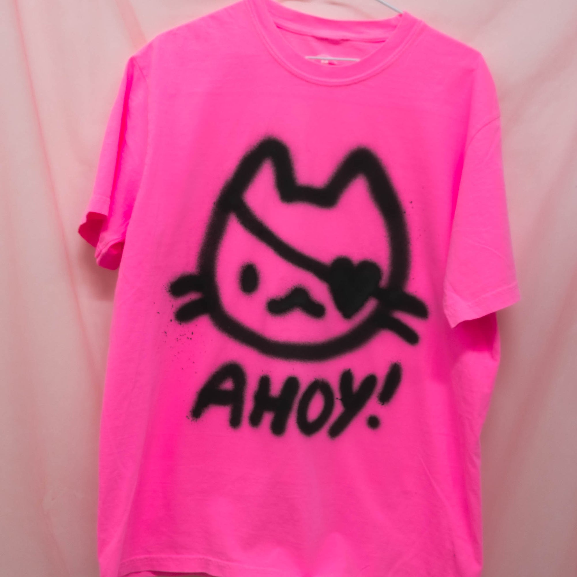 Unique "Pirate Cat" T-shirt (M)