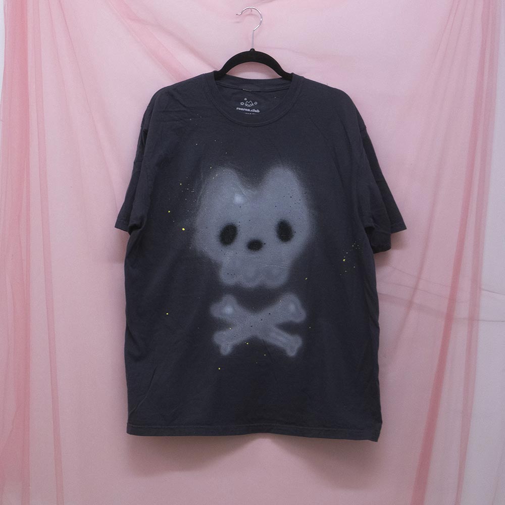 Cat Skull Spray painted T-shirt (XL)