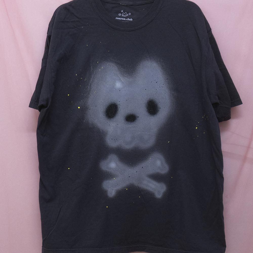 Cat Skull Spray painted T-shirt (XL)