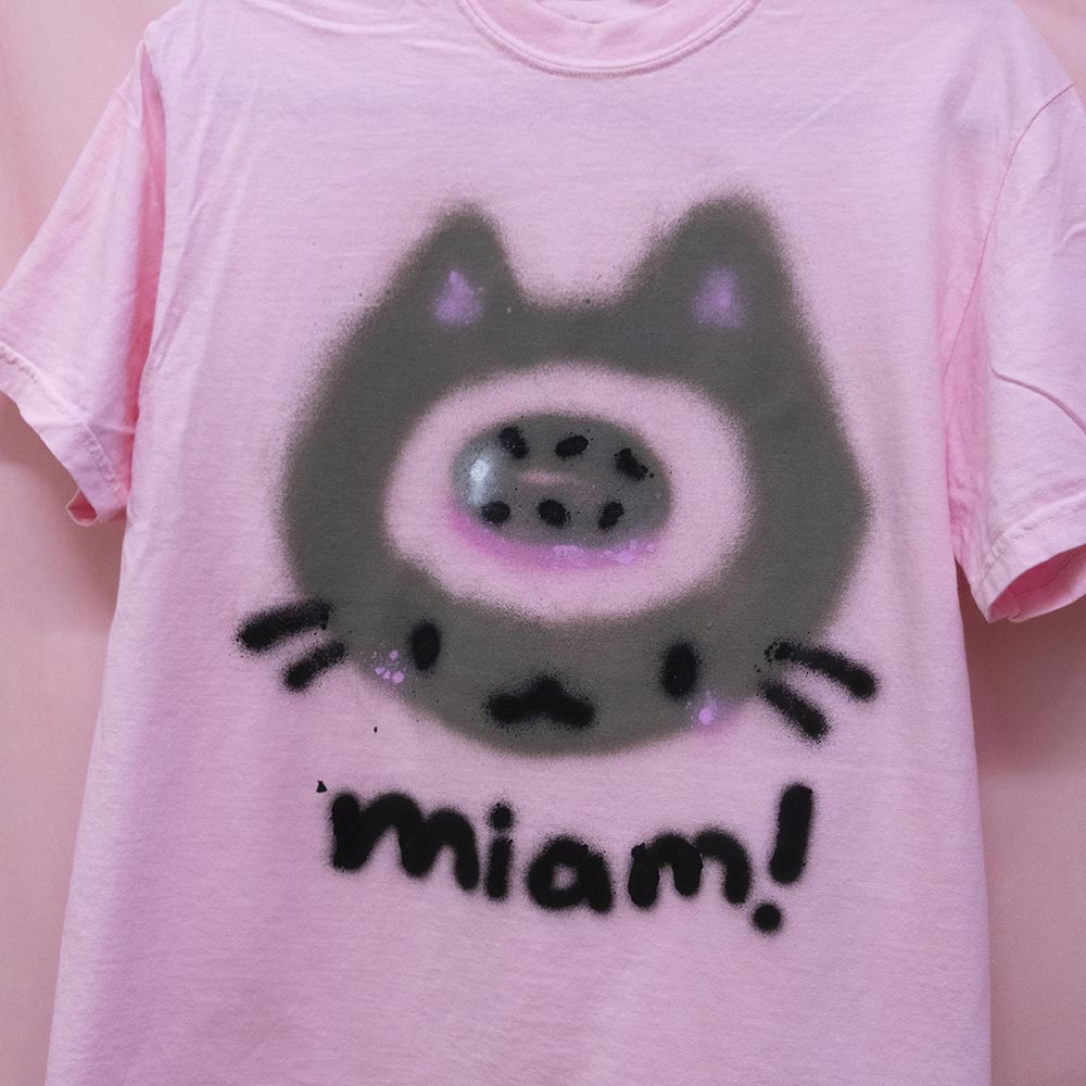 Yummy Donut Spray painted T-shirt (XL)