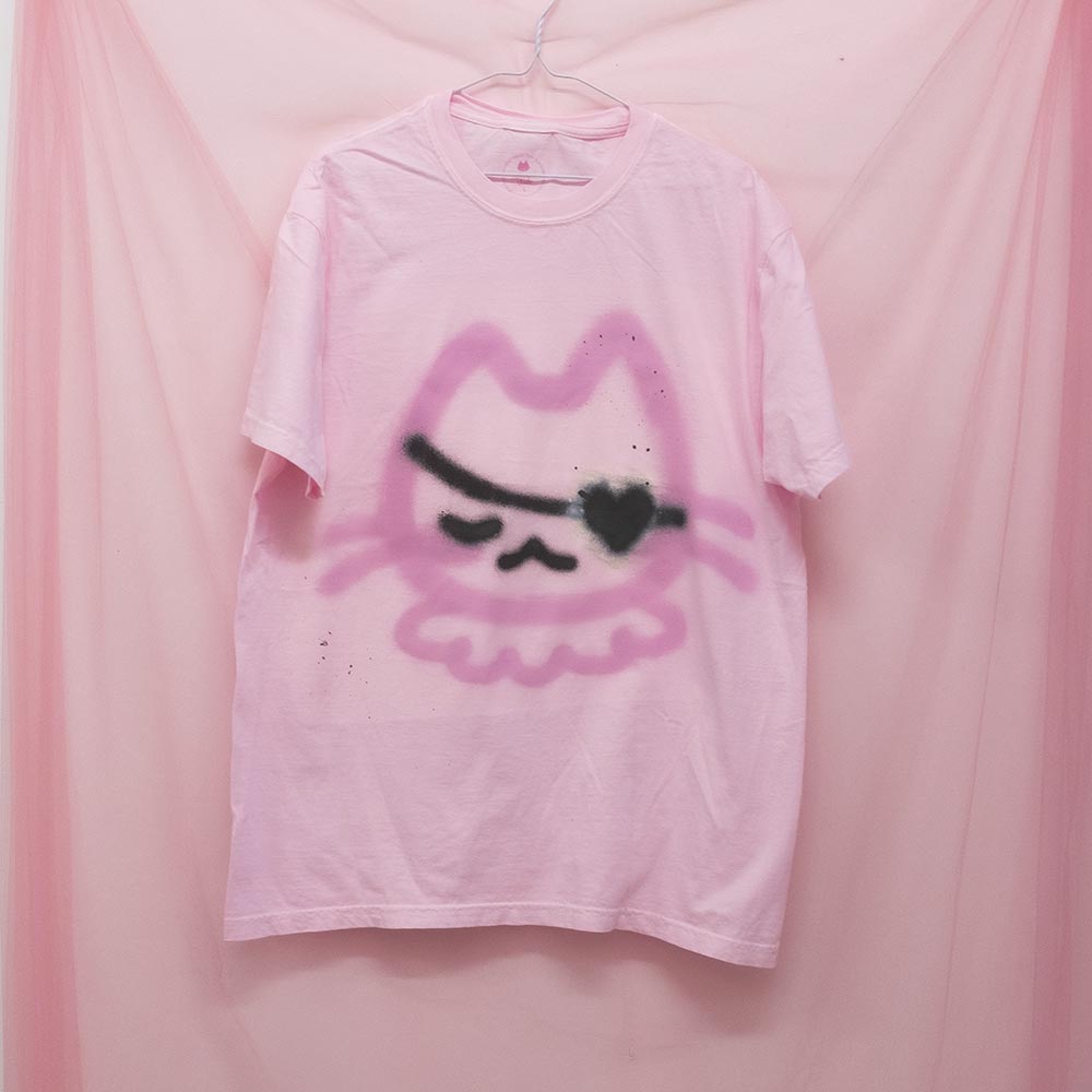 T-shirt "Chat pirate romantique" unique (L)