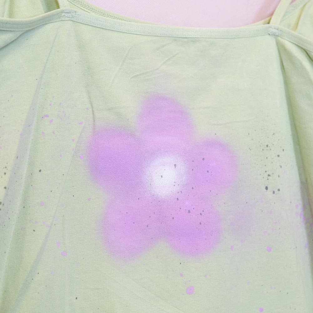 Camisole upcyclée "Chat avec fleur sur le coco" verte