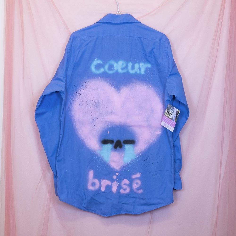 Chemise upcyclée "Coeur brisé" bleue