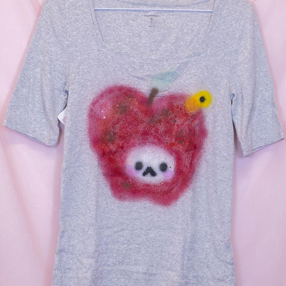 T-shirt upcyclé "Pomme" gris