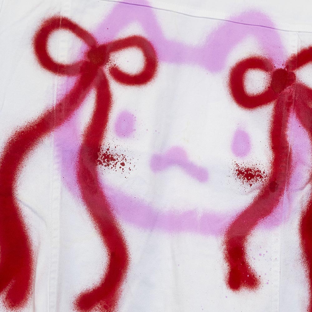 Jean jacket upcyclé blanc "Chat avec boucles"