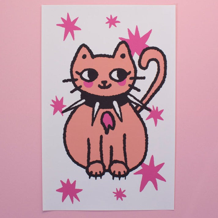 Affiche 11x17 d'un chat mignon et coquin avec un collier choker avec spikes